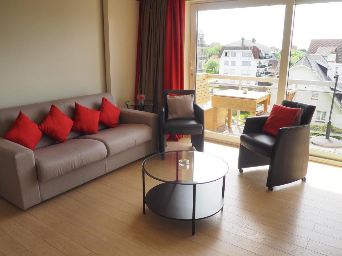 Appartement Sur La Digue - De Haan - Le Coq - Silver Beach D2 Экстерьер фото