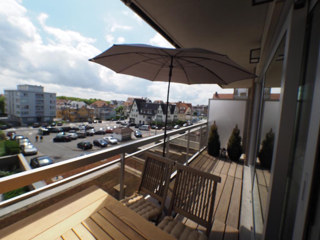 Appartement Sur La Digue - De Haan - Le Coq - Silver Beach D2 Экстерьер фото